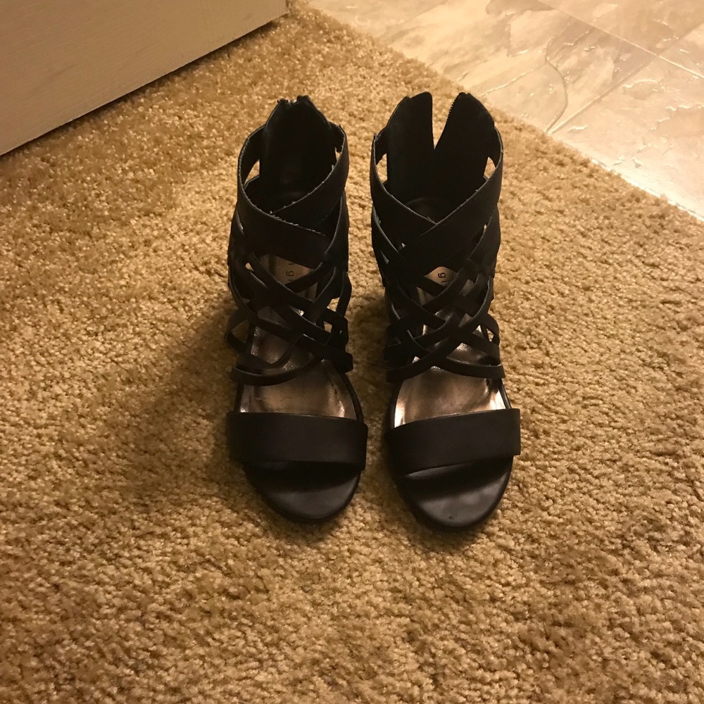 Black dressy wedges
